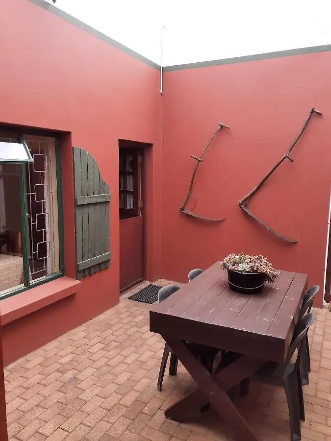The Farmhouse B&B Port Elizabeth Nocleg ze śniadaniem